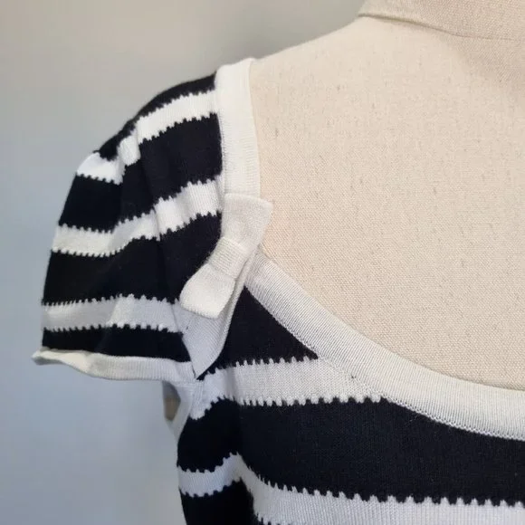 Review Black & White Stripe Bow Detail Cap Sleeve Knit Top Size 14 - Picture 6 of 8